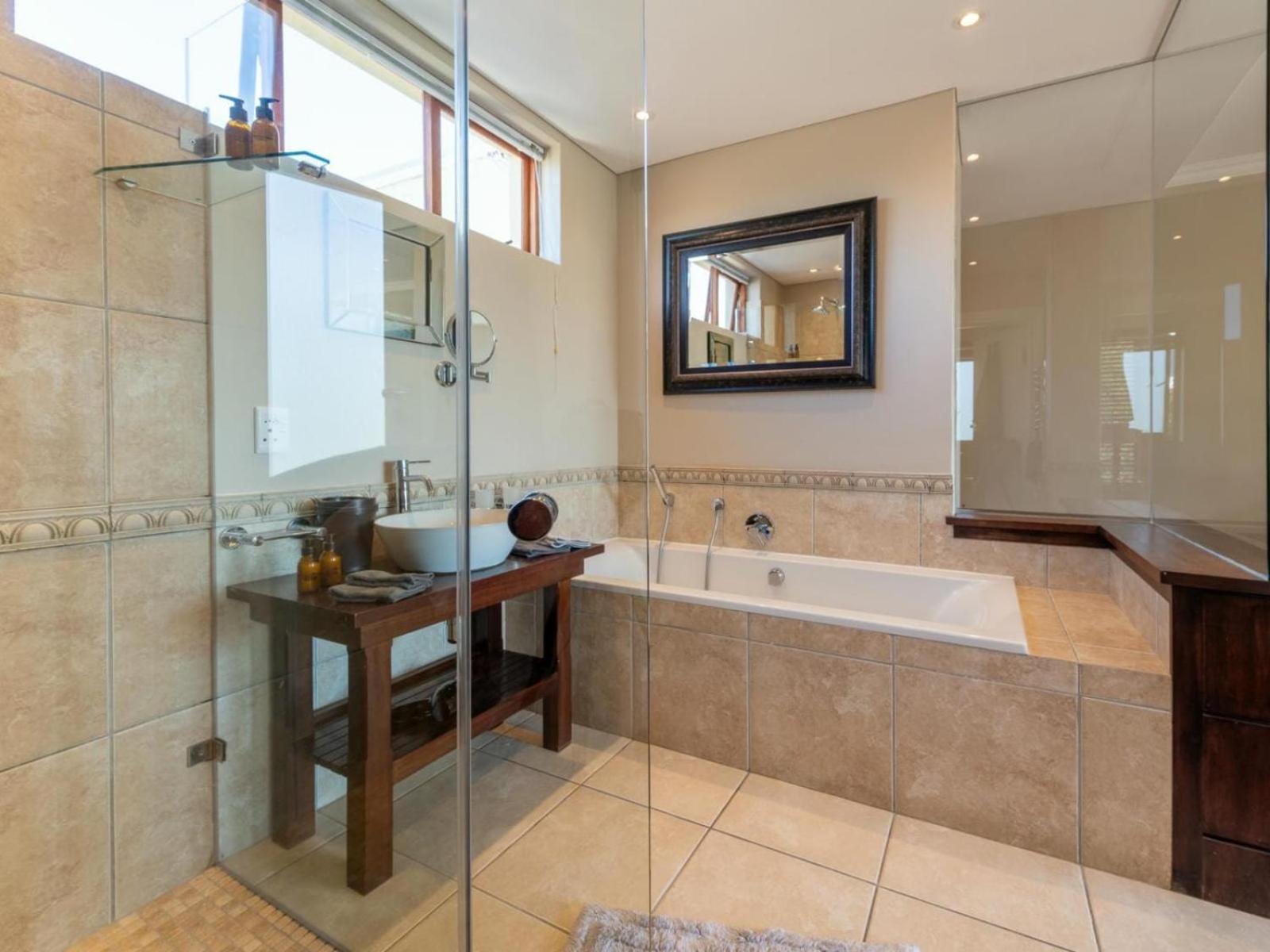 Guest House The Lazy Lion Knysna Pokoj fotografie