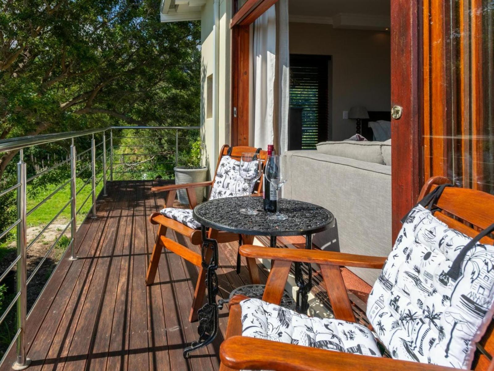 Guest House The Lazy Lion Knysna Pokoj fotografie